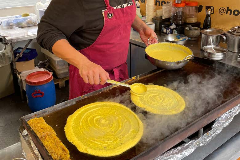Observez l'élaboration des plats