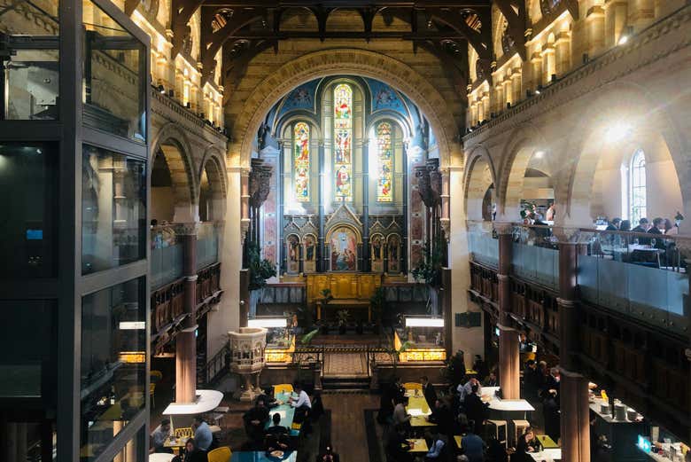 Intérieur du Mercato Mayfair