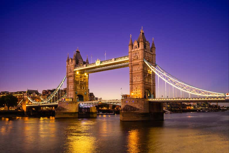 Tower Bridge de nuit